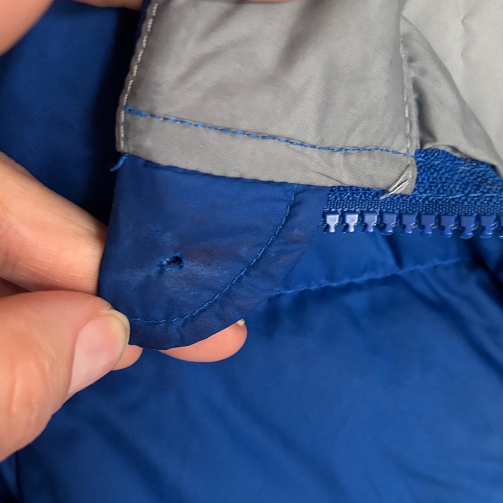 Kids Blue Puffer Jacket 3T - Picture 6 of 6